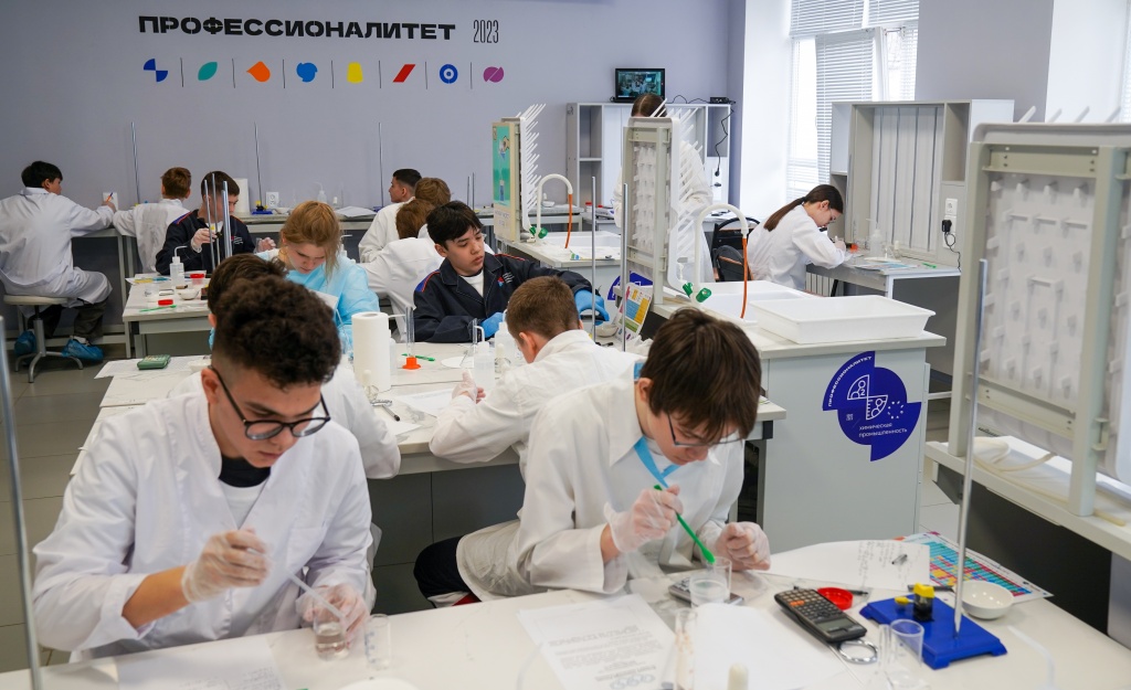 DSC00916.jpg DSC00916.jpg